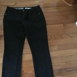 DKNY Soho Skinny Black Jeans size 6